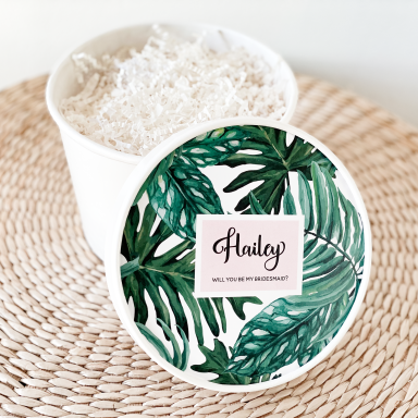 Round Gift Box - Palm Leaf